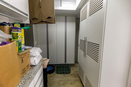 Apartamento para alugar com 240m², 3 quartos e 4 vagas Apartamento para alugar com 240m², 3 quartos e 4 vagasÁrea de Serviço