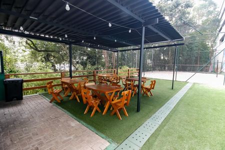 Apartamento para alugar com 240m², 3 quartos e 4 vagas Apartamento para alugar com 240m², 3 quartos e 4 vagasEspaço - Quadra Esportiva