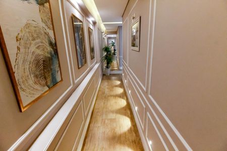 Apartamento para alugar com 240m², 3 quartos e 4 vagas Apartamento para alugar com 240m², 3 quartos e 4 vagasCorredor Suítes