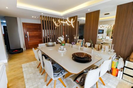 Apartamento para alugar com 240m², 3 quartos e 4 vagas Apartamento para alugar com 240m², 3 quartos e 4 vagasSala 2 - Jantar