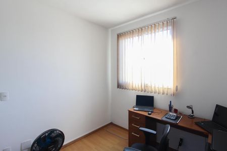 Apartamento à venda com 41m², 2 quartos e 1 vagaQuarto 2