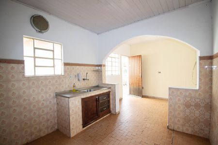Casa para alugar com 70m², 1 quarto e sem vaga Casa para alugar com 70m², 1 quarto e sem vagaCozinha