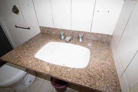 Casa para alugar com 70m², 1 quarto e sem vaga Casa para alugar com 70m², 1 quarto e sem vagaBanheiro