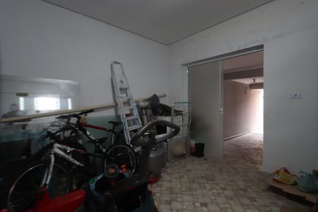 Casa à venda com 177m², 3 quartos e 2 vagasDepósito
