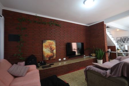 Casa à venda com 177m², 3 quartos e 2 vagasSala