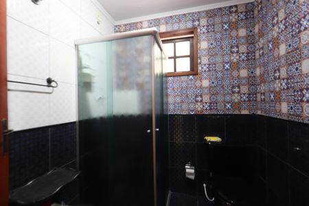Casa à venda com 177m², 3 quartos e 2 vagasBanheiro de Baixo