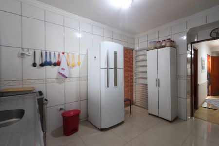Casa à venda com 177m², 3 quartos e 2 vagasCozinha