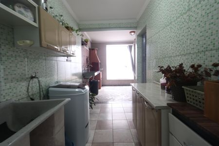 Casa à venda com 177m², 3 quartos e 2 vagasLavanderia