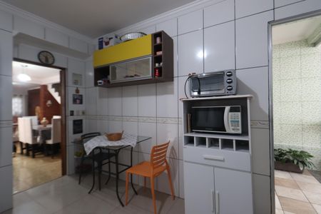 Casa à venda com 177m², 3 quartos e 2 vagasCozinha