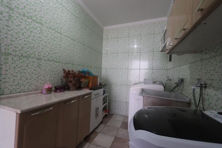 Casa à venda com 177m², 3 quartos e 2 vagasLavanderia