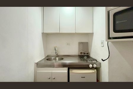 Studio para alugar com 30m², 1 quarto e 1 vaga Studio para alugar com 30m², 1 quarto e 1 vagaCozinha