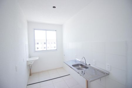 Apartamento à venda com 44m², 2 quartos e 1 vagaCozinha e Área de Serviço