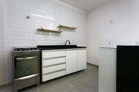 Casa de condomínio para alugar com 47m², 1 quarto e sem vaga Casa de condomínio para alugar com 47m², 1 quarto e sem vagaCozinha