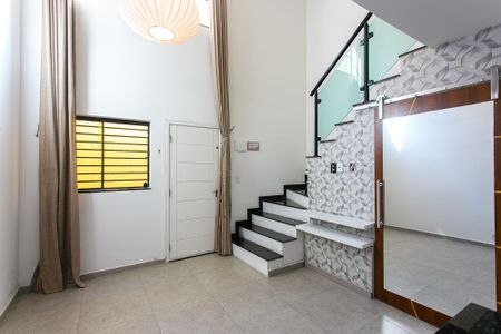 Casa de condomínio para alugar com 47m², 1 quarto e sem vaga Casa de condomínio para alugar com 47m², 1 quarto e sem vagaSala