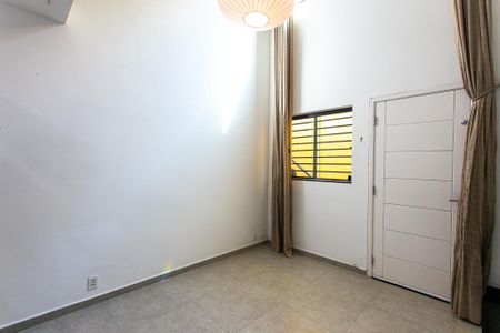 Sala de casa de condomínio para alugar com 1 quarto, 47m² em Vila Carrão, São Paulo