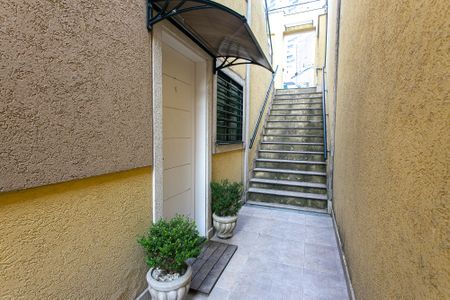 Casa de condomínio para alugar com 47m², 1 quarto e sem vaga Casa de condomínio para alugar com 47m², 1 quarto e sem vagaEntrada da Casa