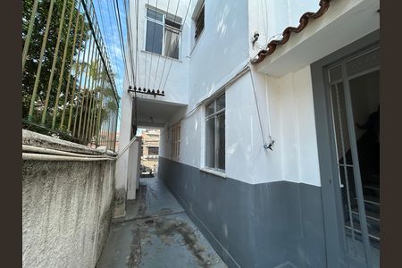 Apartamento para alugar com 65m², 2 quartos e sem vagaFachada