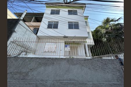 Apartamento para alugar com 65m², 2 quartos e sem vagaFachada + placa