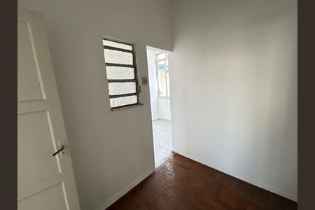 Apartamento para alugar com 65m², 2 quartos e sem vagaQuarto de Serviço