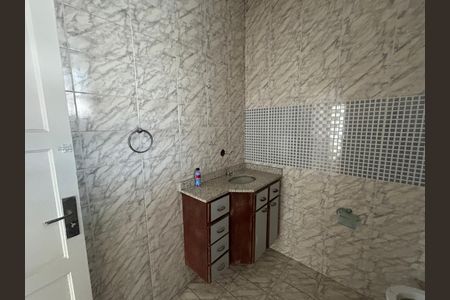 Apartamento para alugar com 65m², 2 quartos e sem vagaBanheiro