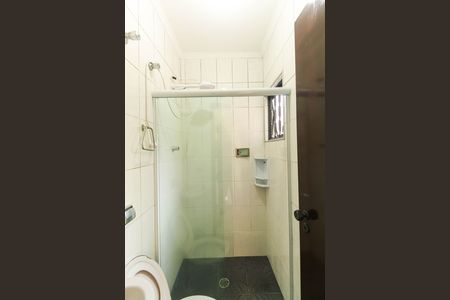 Casa à venda com 90m², 2 quartos e 2 vagasBanheiro 2