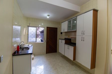Casa à venda com 155m², 2 quartos e 1 vaga