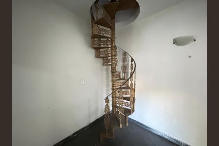 Sala de casa à venda com 1 quarto, 330m² em Piedade, Rio de Janeiro