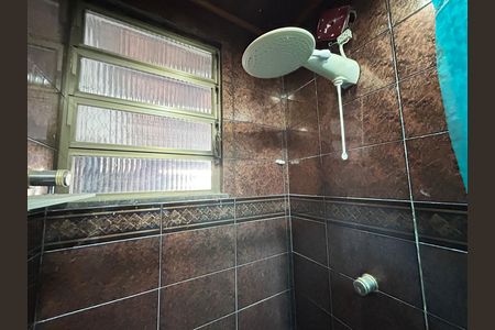 Casa à venda com 330m², 1 quarto e 5 vagasBanheiro