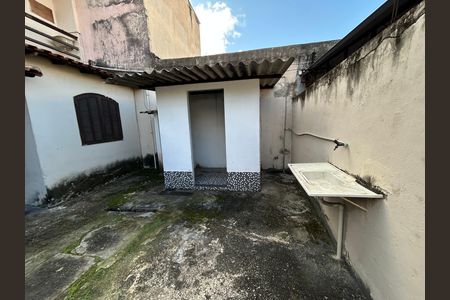 Casa à venda com 330m², 1 quarto e 5 vagasQuintal