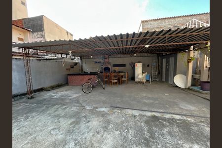 Casa à venda com 330m², 1 quarto e 5 vagasÁrea comum
