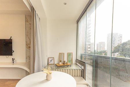 Studio para alugar com 27m², 1 quarto e sem vaga Studio para alugar com 27m², 1 quarto e sem vagaStudio