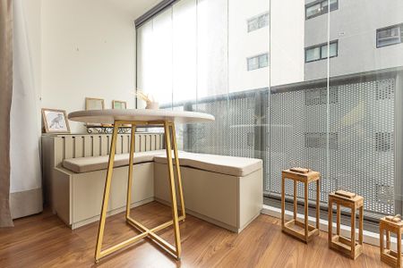 Studio de kitnet/studio para alugar com 1 quarto, 27m² em Indianópolis, São Paulo