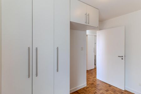 Apartamento para alugar com 154m², 3 quartos e 1 vaga Apartamento para alugar com 154m², 3 quartos e 1 vagaQuarto 2