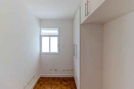 Apartamento para alugar com 154m², 3 quartos e 1 vaga Apartamento para alugar com 154m², 3 quartos e 1 vagaQuarto 2