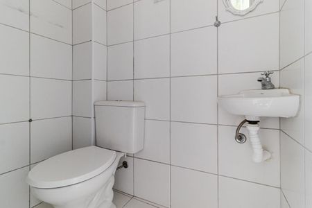 Apartamento para alugar com 154m², 3 quartos e 1 vaga Apartamento para alugar com 154m², 3 quartos e 1 vagaBanheiro de Serviço