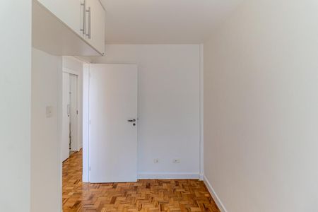 Apartamento para alugar com 154m², 3 quartos e 1 vaga Apartamento para alugar com 154m², 3 quartos e 1 vagaQuarto 2