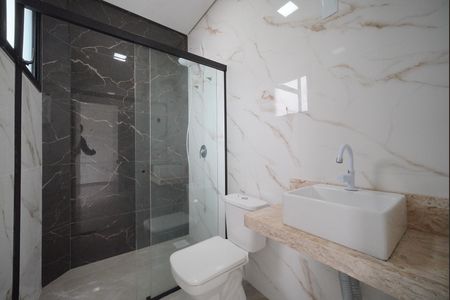 Casa para alugar com 120m², 2 quartos e 2 vagasBanheiro da Suíte 2
