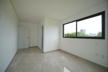 Casa para alugar com 120m², 2 quartos e 2 vagasSuíte 2