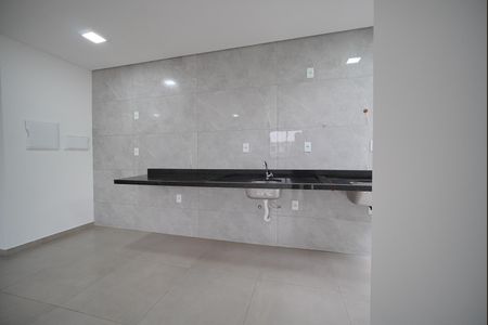 Casa para alugar com 120m², 2 quartos e 2 vagasCozinha
