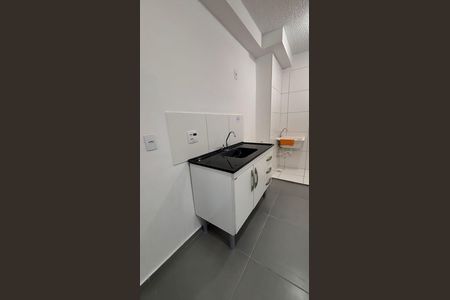 Cozinha de apartamento para alugar com 2 quartos, 35m² em Cidade São Mateus, São Paulo