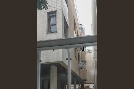 Apartamento à venda com 61m², 2 quartos e 1 vagaFachada