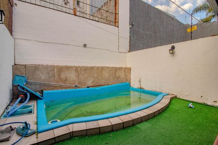 Casa para alugar com 146m², 4 quartos e 1 vagaPátio Fundos