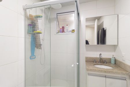 Apartamento à venda com 52m², 2 quartos e 1 vaga Apartamento à venda com 52m², 2 quartos e 1 vagaBanheiro