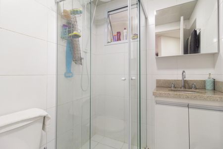 Apartamento à venda com 52m², 2 quartos e 1 vaga Apartamento à venda com 52m², 2 quartos e 1 vagaBanheiro