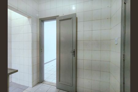 Apartamento à venda com 80m², 2 quartos e sem vaga Apartamento à venda com 80m², 2 quartos e sem vagaCozinha