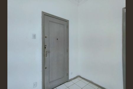 Entrada de apartamento à venda com 2 quartos, 80m² em Maracanã, Rio de Janeiro