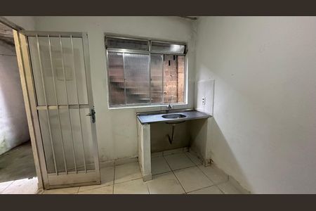 Cozinha de casa para alugar com 1 quarto, 45m² em Vargem Grande, Rio de Janeiro