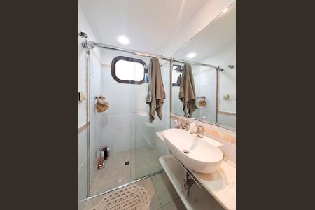 Apartamento à venda com 164m², 3 quartos e 2 vagas Apartamento à venda com 164m², 3 quartos e 2 vagasBanheiro