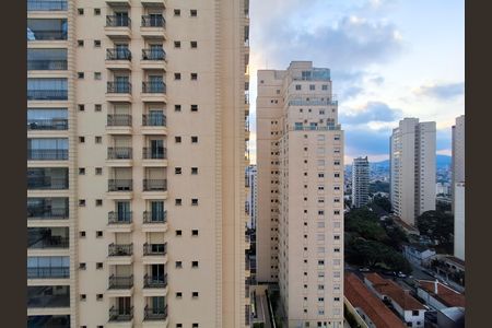 Apartamento à venda com 164m², 3 quartos e 2 vagas Apartamento à venda com 164m², 3 quartos e 2 vagasVista Quarto 2