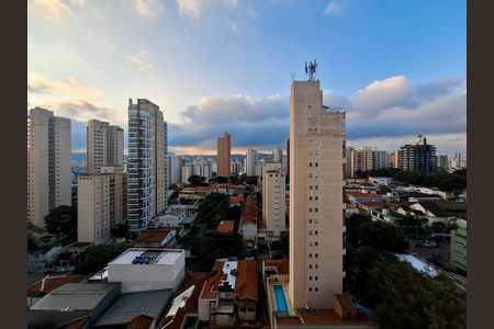 Apartamento à venda com 164m², 3 quartos e 2 vagas Apartamento à venda com 164m², 3 quartos e 2 vagasVista varanda
